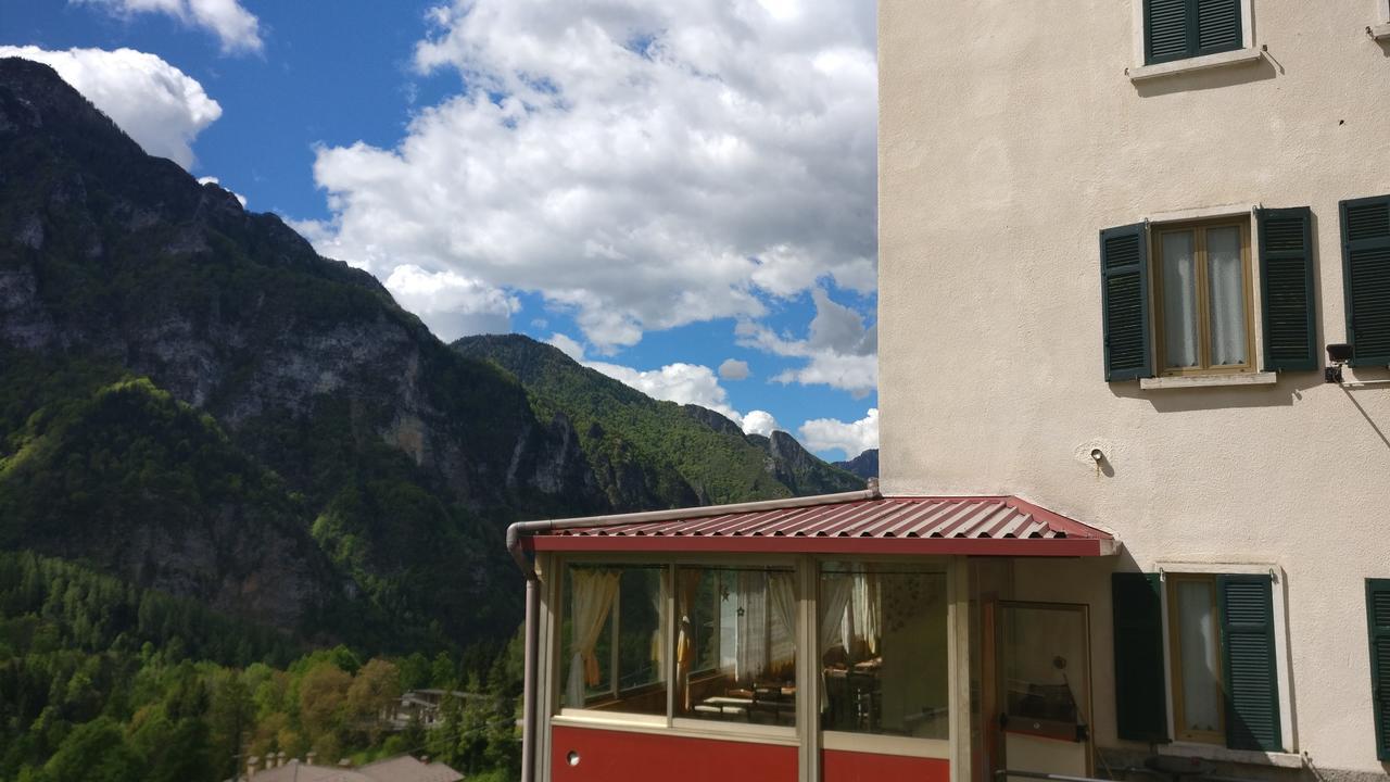 La Valle Del Drago Hotel Piazza Brembana Buitenkant foto